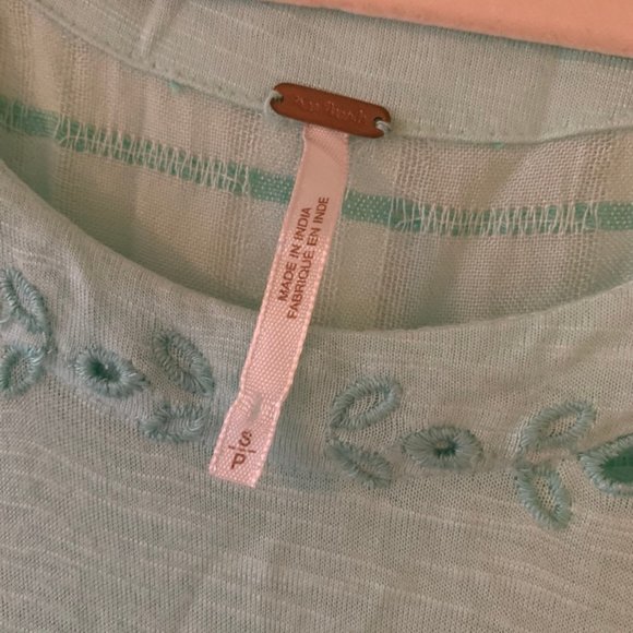 Free People Eyelet top - Picture 3 of 3